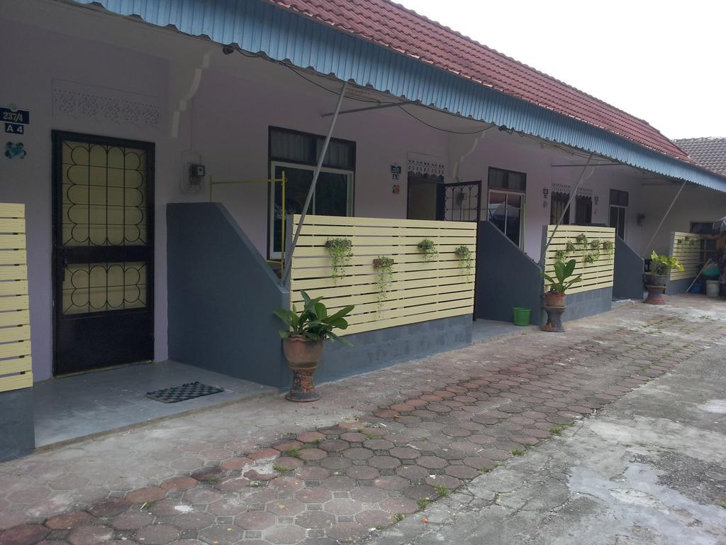 Nan Inn Bungalow Карон Экстерьер фото