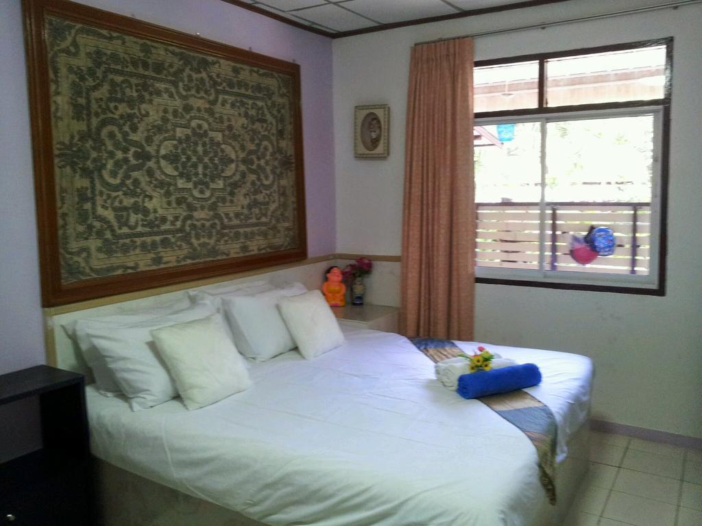 Nan Inn Bungalow Карон Экстерьер фото